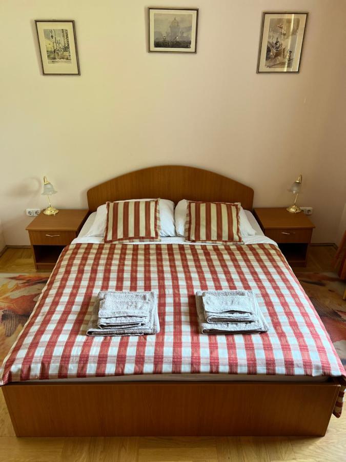 Party Villa Holiday Rent Balatonfoldvar Luaran gambar