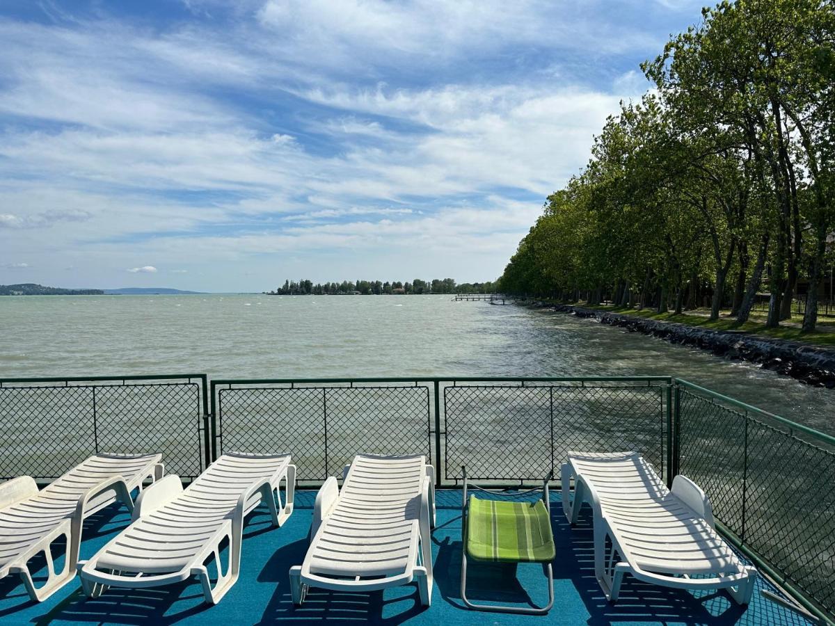 Party Villa Holiday Rent Balatonfoldvar Luaran gambar